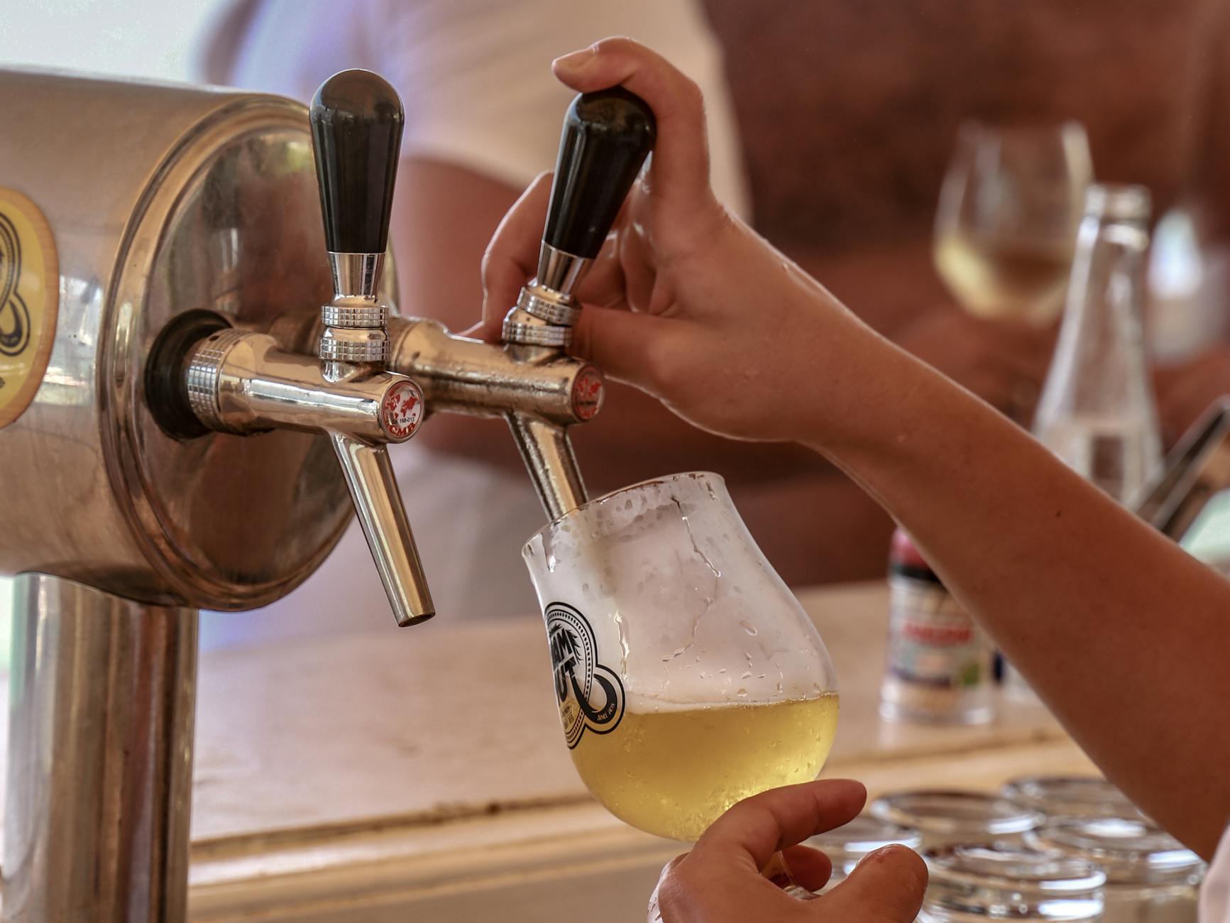 Capacité d’un fût de bière 30 litres et conversion en verres de bière — fût de bière 30 litres avec verres