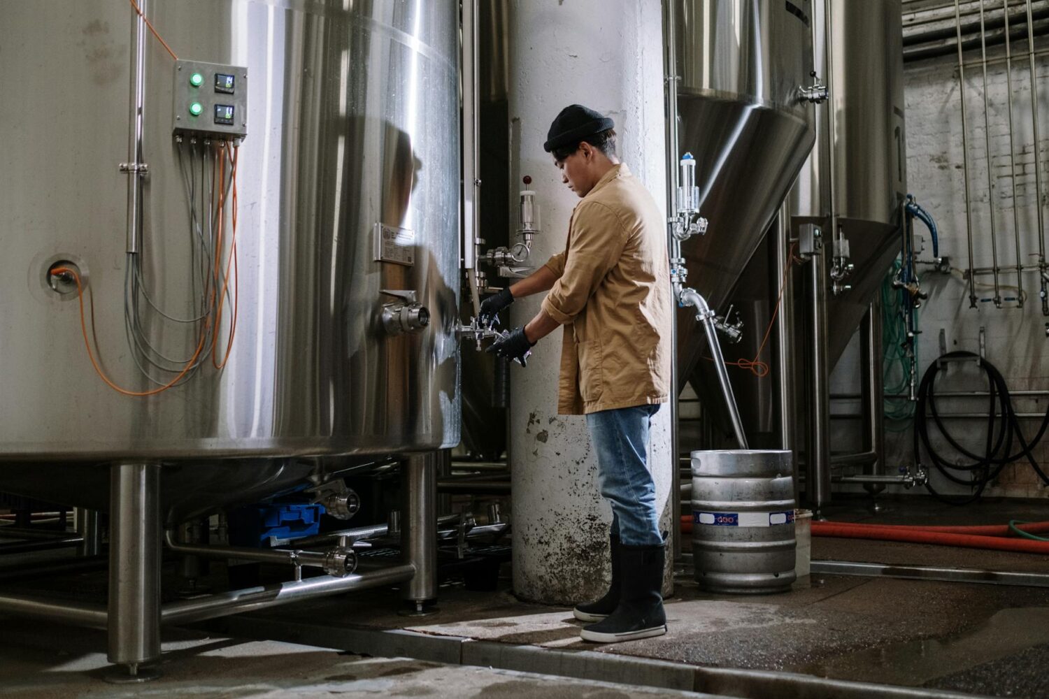 Kit brassage bière : comparatif et guide d&rsquo;achat