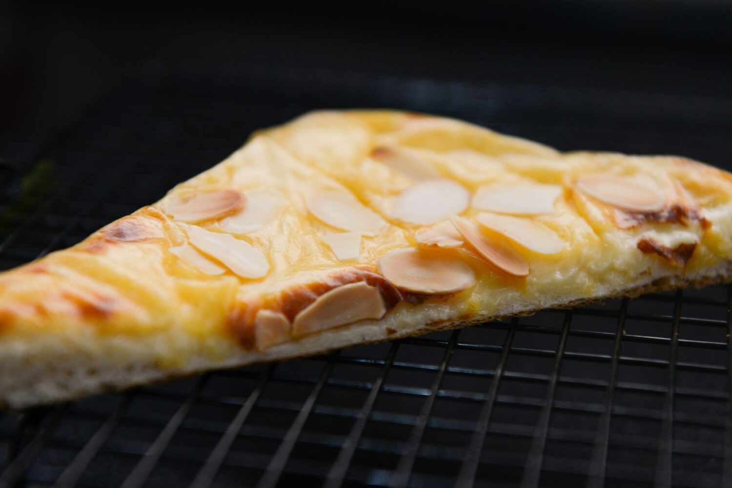 La vraie crème frangipane, crème d&rsquo;amande et crème pâtissière réunies