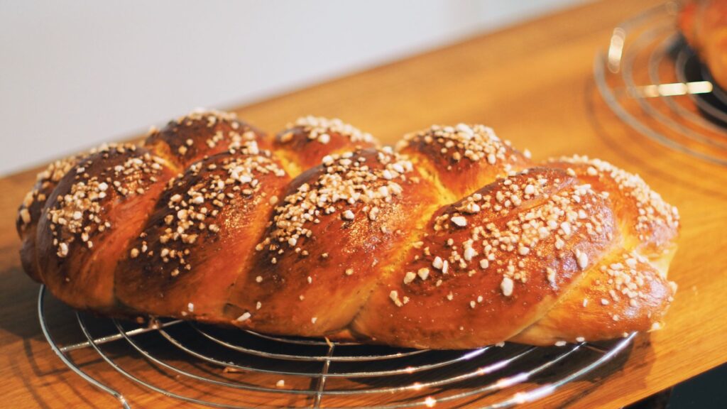 Le pastis landais, cette brioche — brioche landaise à la fleur d'oranger