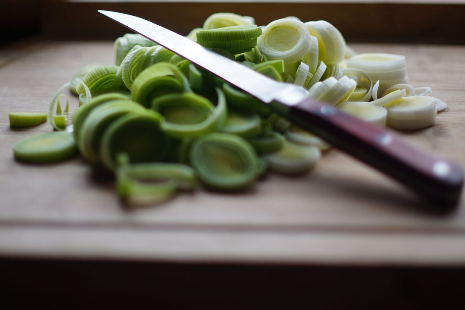 Poireaux vinaigrette, la recette de l&rsquo;entrée bistrot indémodable