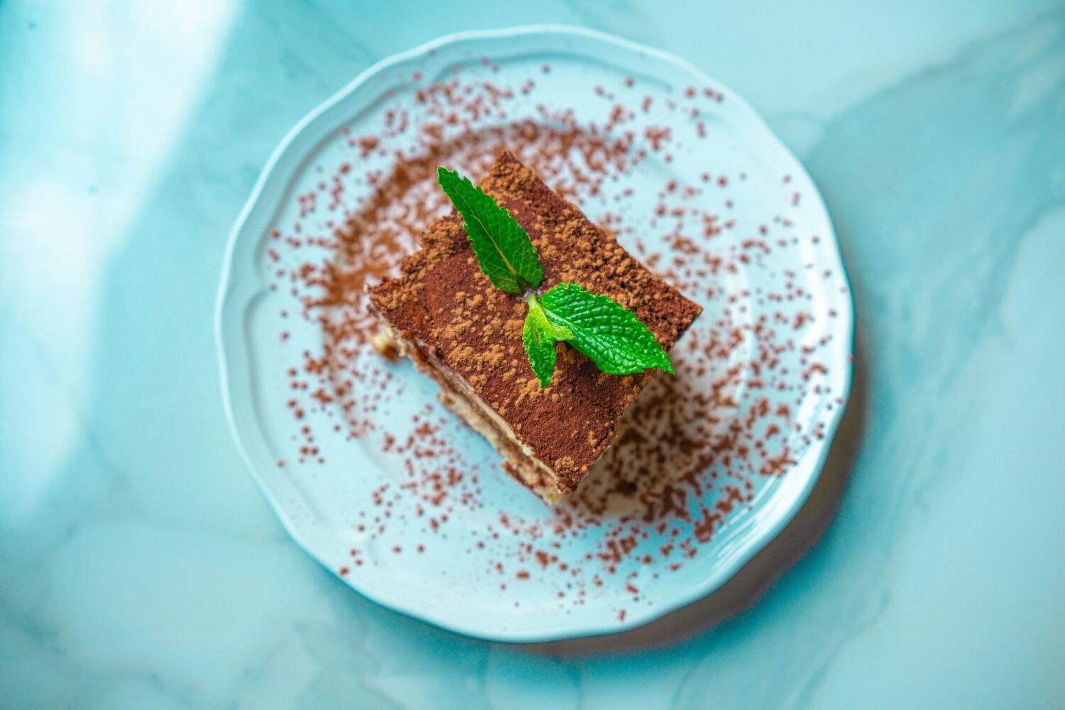 Quel alcool mettre dans le tiramisu : marsala, amaretto ou autre liqueur ?