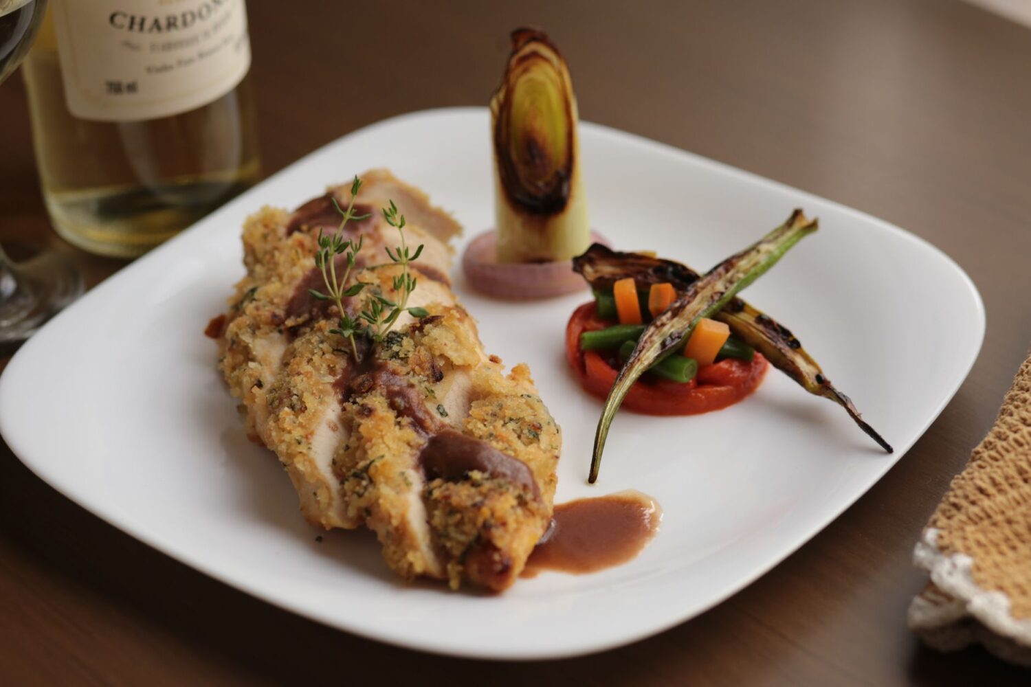 Quels légumes servir avec un poulet au vin jaune et morilles ?
