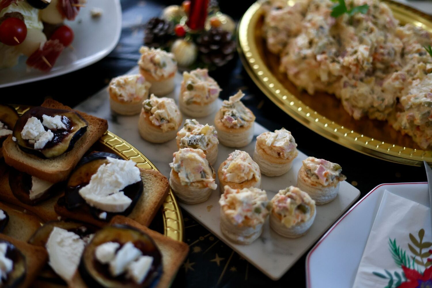 Un apéro de Noël gourmand : nos idées festives à préparer pour les fêtes